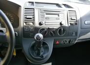 Volkswagen Multivan 13