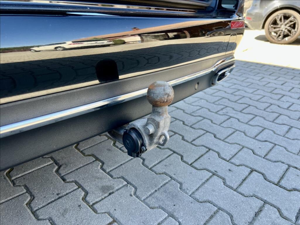 Mercedes-Benz Třídy E Kombi 2,0 l 143 kw