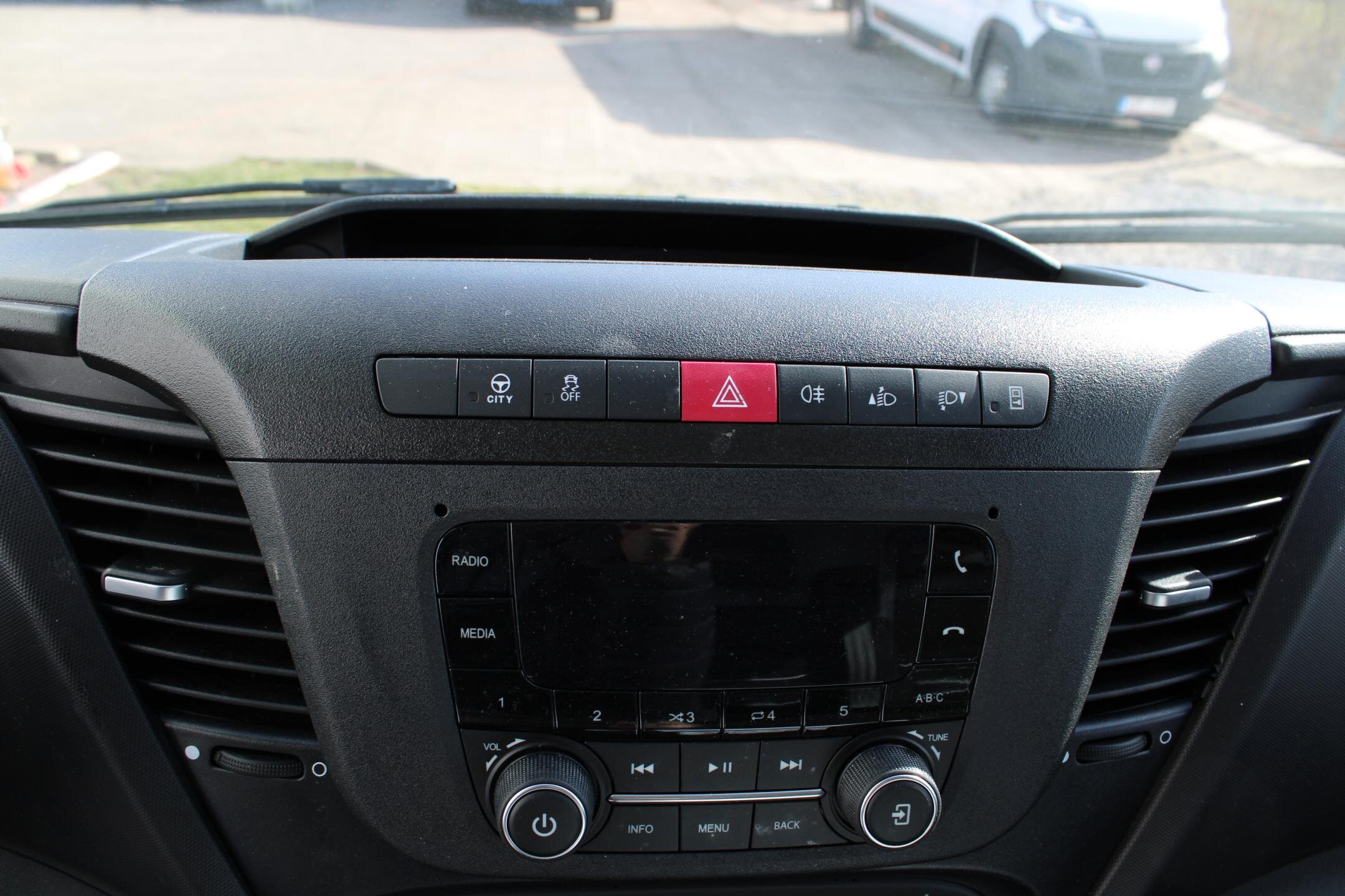 Iveco Daily Užitková 3,0 l 118 kw