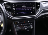 Volkswagen T-Roc SUV 1,5 l 110 kw