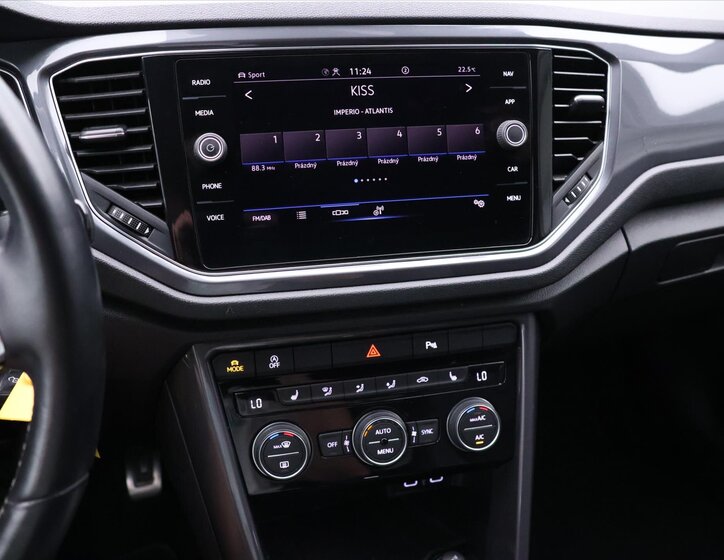 Volkswagen T-Roc SUV 1,5 l 110 kw