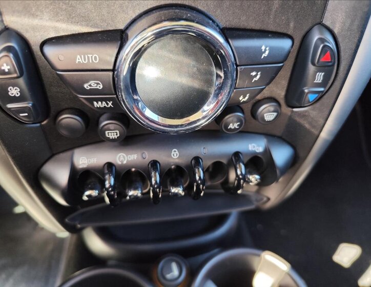 Mini Countryman Kombi 1,6 l 82 kw