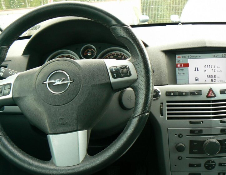 Opel Astra Kombi 2,0 l 147 kw