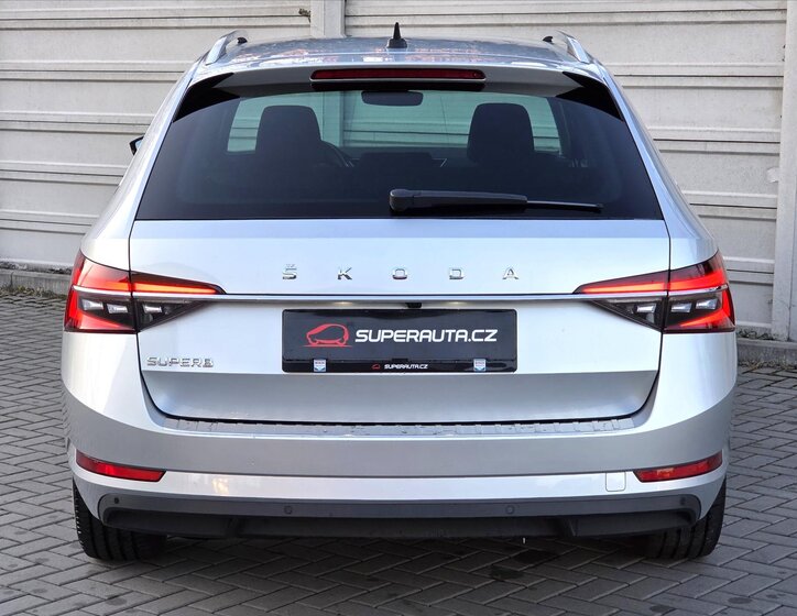Škoda Superb Kombi 2,0 l 110 kw