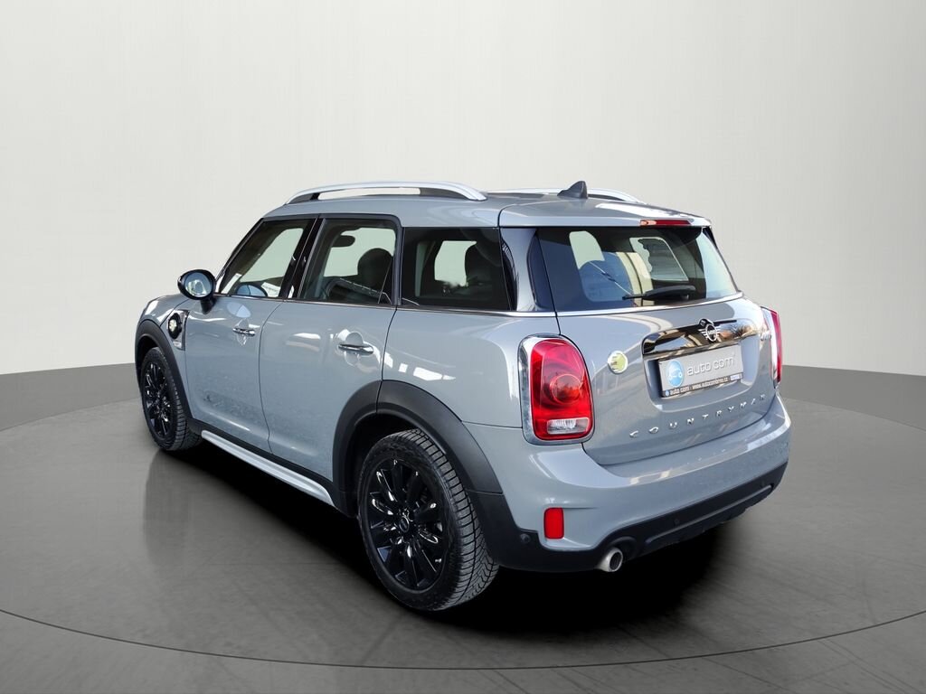 Mini Ostatní Kombi 1,5 l 165 kw