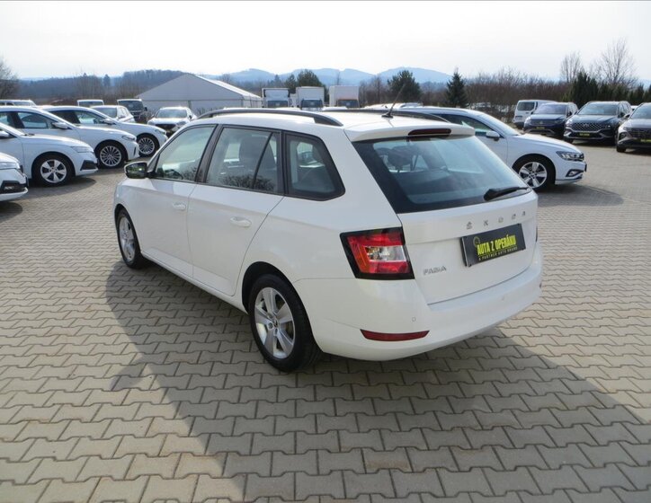 Škoda Fabia Kombi 999,0 70 kw