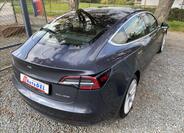 Tesla Model 3 8