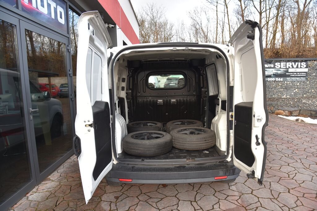 Fiat Dobló Skříň 1,2 l 66 kw
