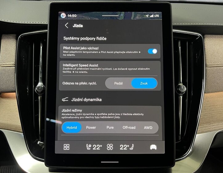 Volvo XC90 SUV / Terénní 2,0 l 335 kw