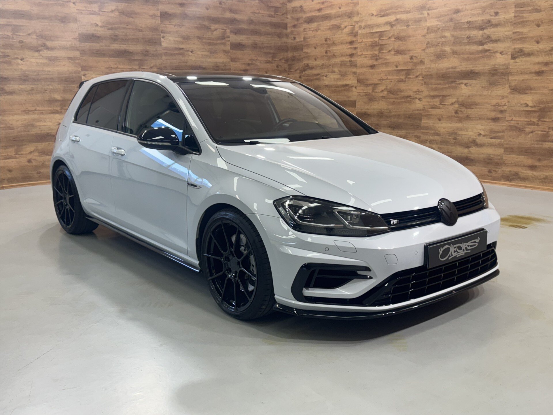 Volkswagen Golf Hatchback 2,0 l 228 kw