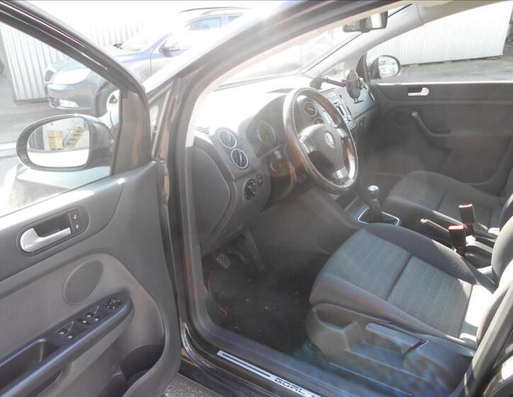 Volkswagen Golf Hatchback 1,4 l 59 kw