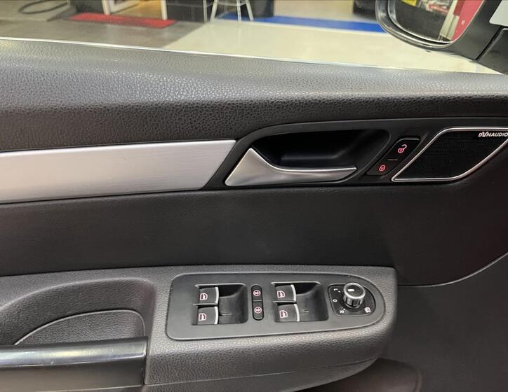 Volkswagen Sharan 10