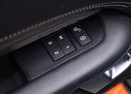 Land Rover Discovery 19