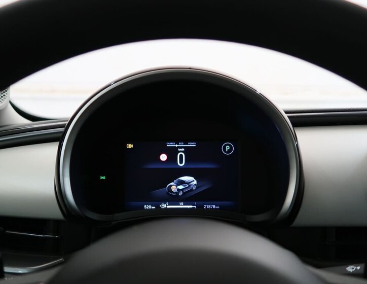 Fiat 600 Hatchback 1,2 l 100 kw