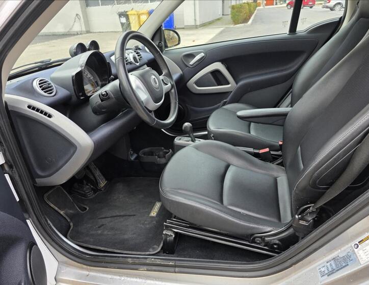 Smart Fortwo 9