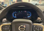 Volvo XC40 SUV / Terénní 2,0 l 120 kw