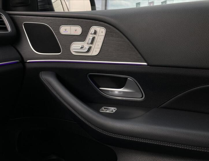 Mercedes-Benz GLE 19