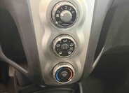 Toyota Yaris Hatchback 1,3 l 64 kw