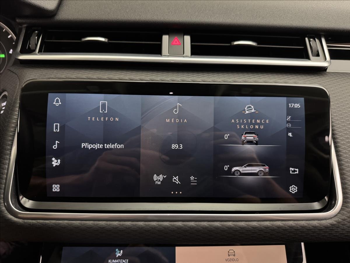 Land Rover Range Rover Velar SUV / Terénní 2,0 l 150 kw