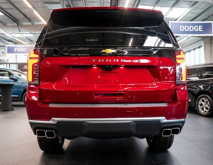 Chevrolet Tahoe SUV 6,2 l 313 kw