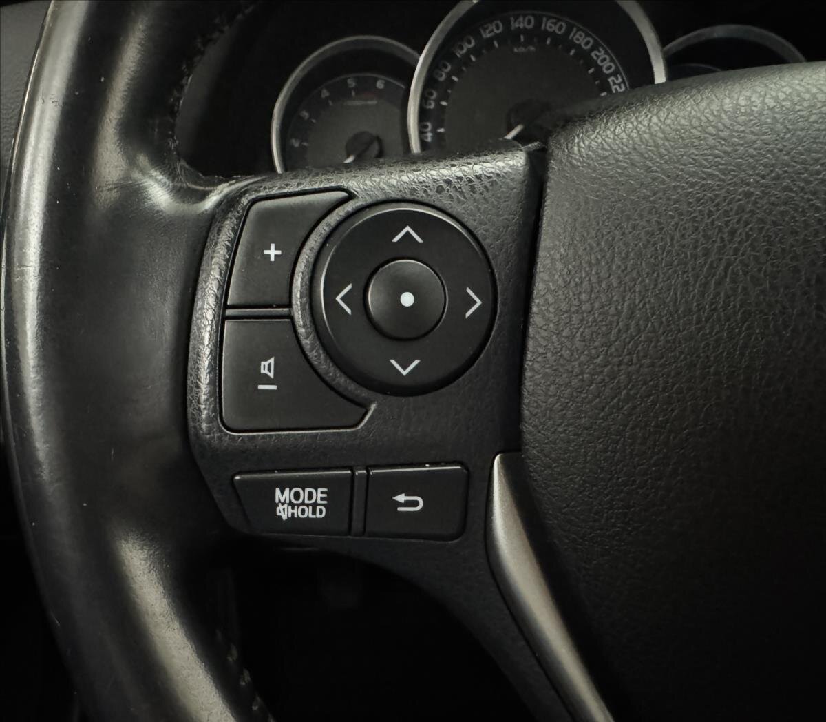 Toyota Auris Kombi 1,4 l 66 kw