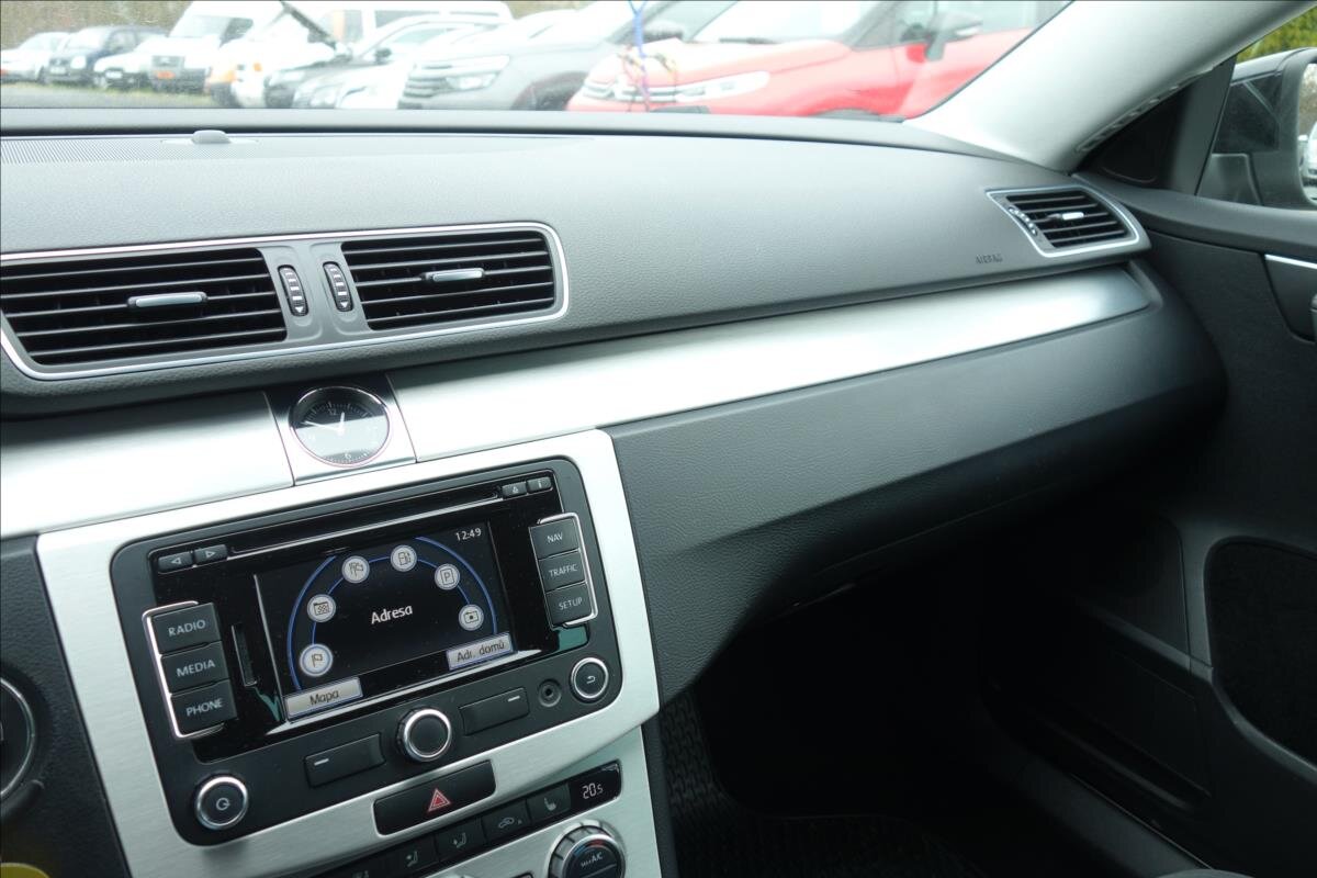 Volkswagen Passat Kombi 2,0 l 130 kw