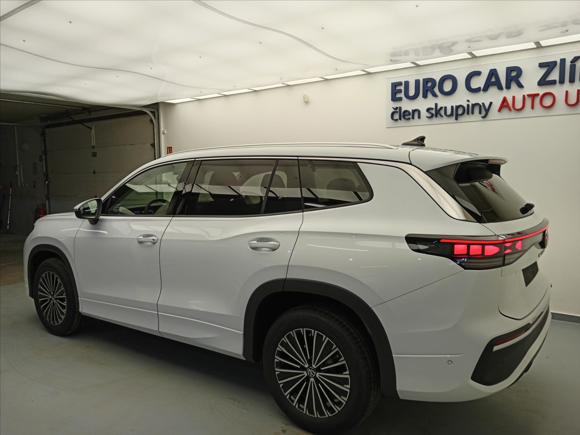 Volkswagen Tayron SUV 2,0 l 110 kw