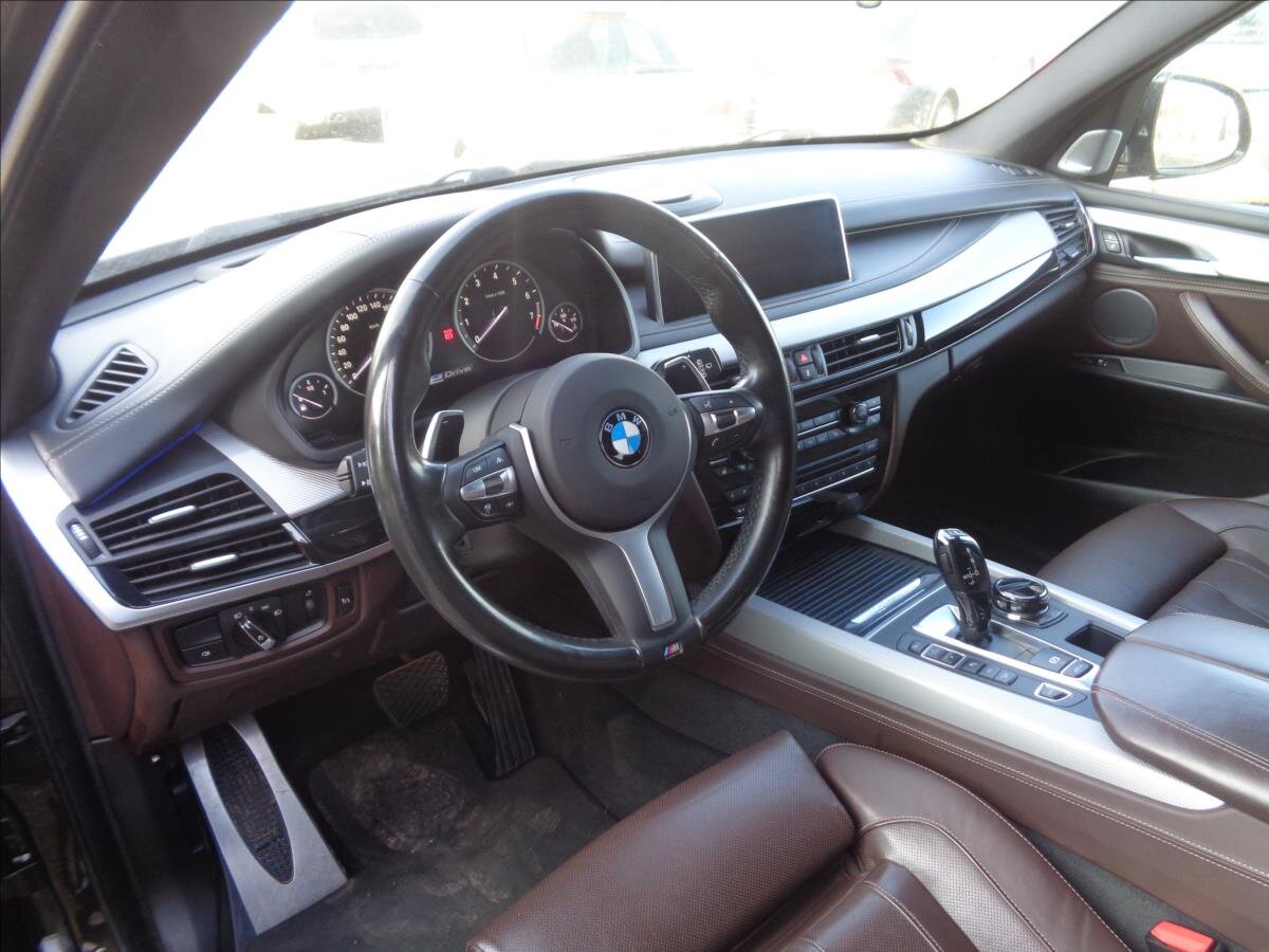 BMW X5 Kombi 2,0 l 180 kw