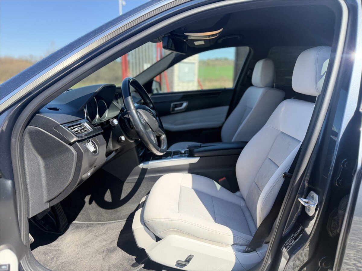 Mercedes-Benz Třídy E Kombi 2,1 l 150 kw