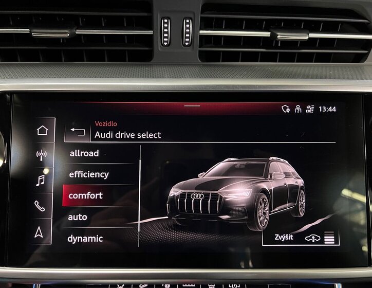 Audi A6 Allroad Kombi 3,0 l 210 kw