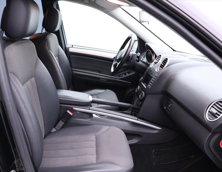 Mercedes-Benz Třídy M 15