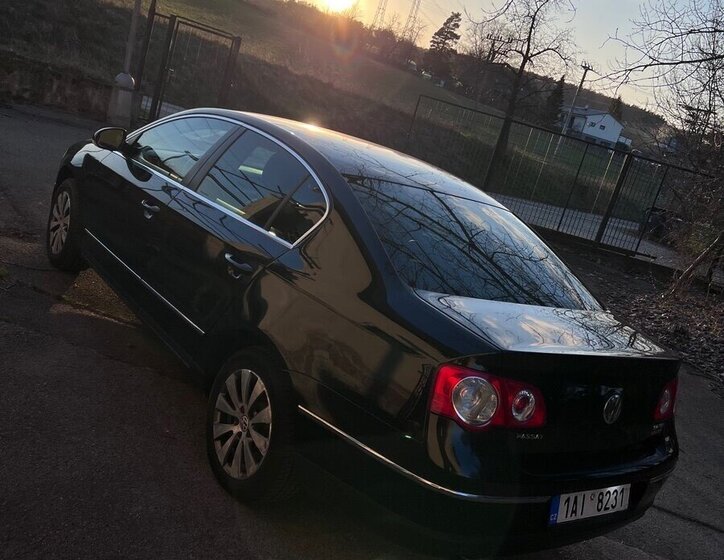 Volkswagen Passat Sedan / Limuzína 2,0 l 110 kw