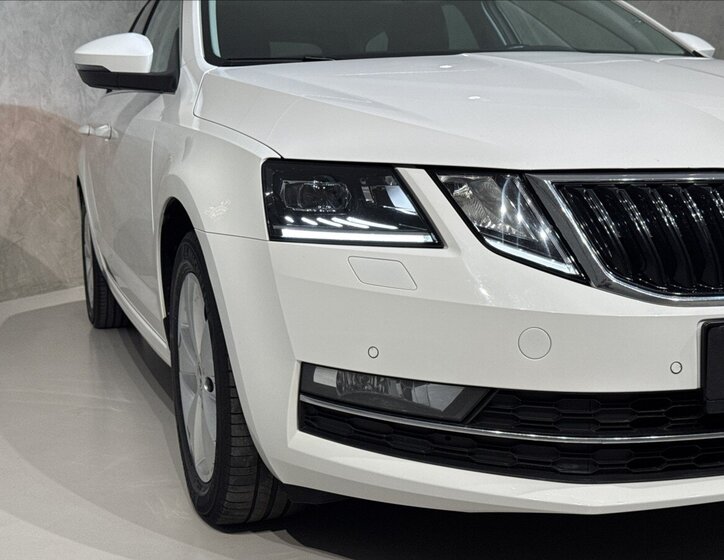 Škoda Octavia Kombi 2,0 l 110 kw