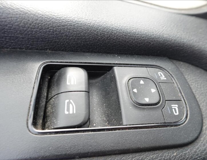 Mercedes-Benz Sprinter Valník 2,0 l 125 kw