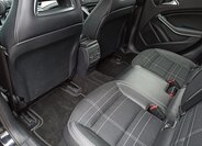 Mercedes-Benz GLA 13