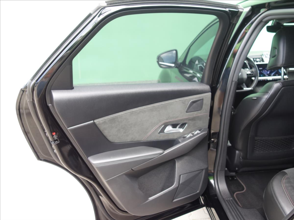 DS Automobiles DS7 Crossback