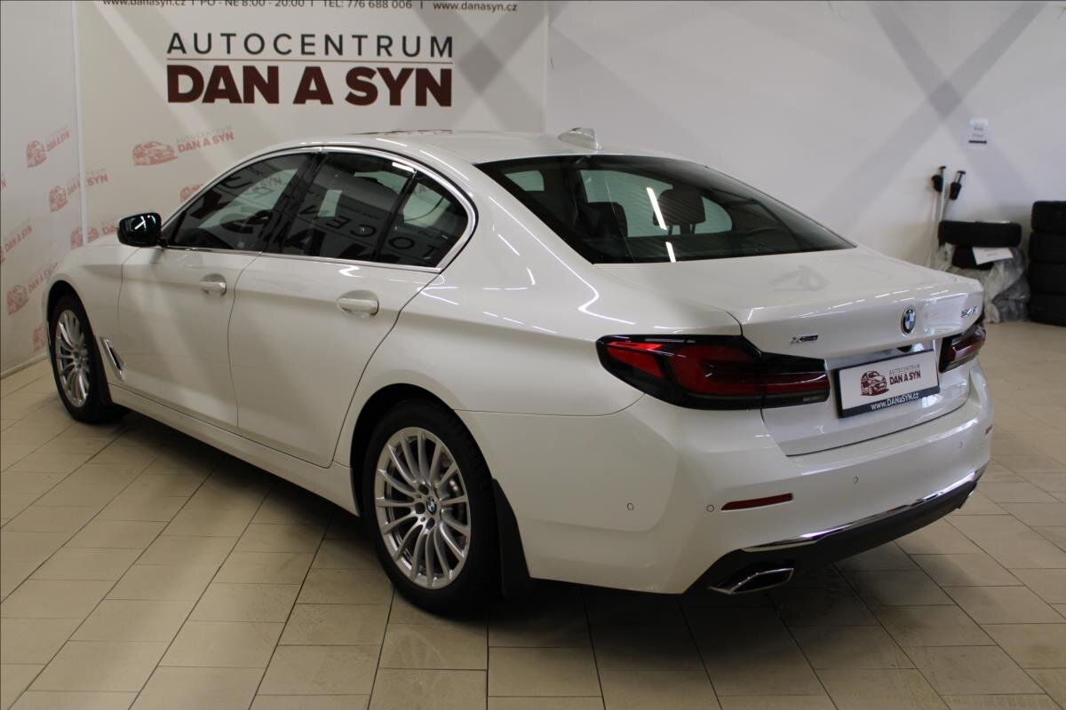 BMW Řada 5 Sedan / Limuzína 3,0 l 245 kw