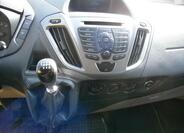 Ford Tourneo Custom 20