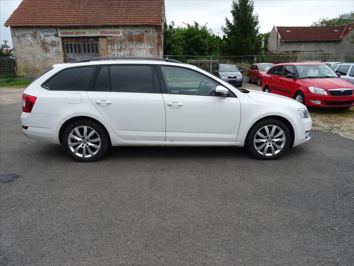 Škoda Octavia Kombi 1,2 l 77 kw