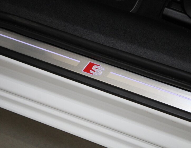 Audi A6 Sedan 3,0 l 210 kw