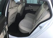 Opel Insignia Kombi 2,0 l 96 kw