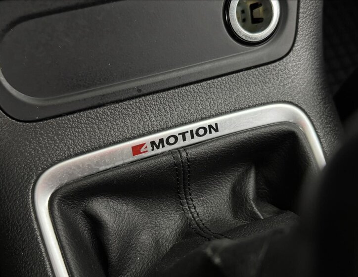 Volkswagen Tiguan SUV / Terénní 2,0 l 110 kw