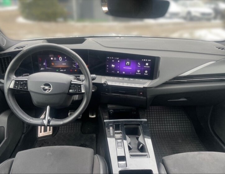 Opel Astra Kombi 1,2 l 96 kw