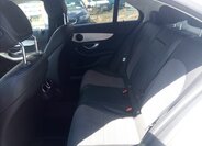 Mercedes-Benz Třídy C 9