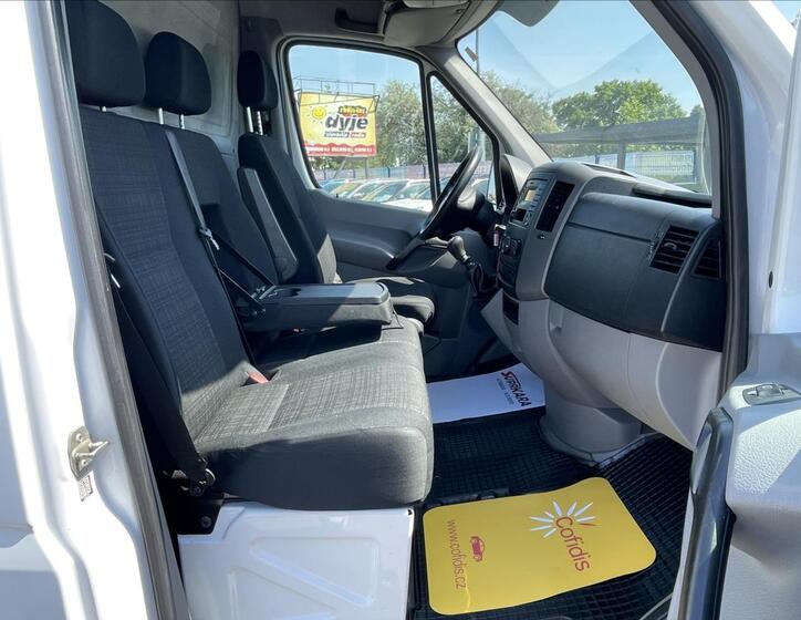 Mercedes-Benz Sprinter 23