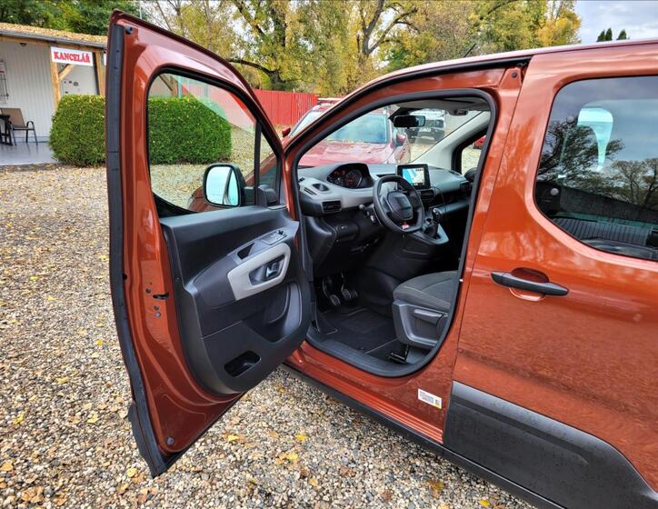 Peugeot Rifter 7