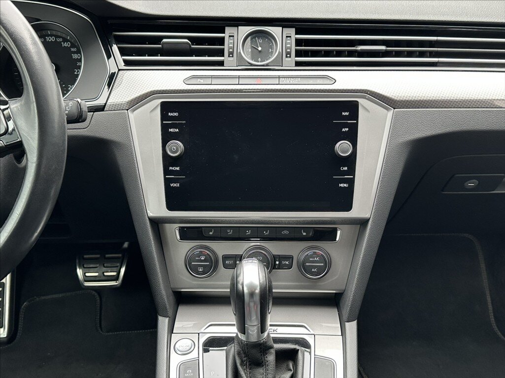 Volkswagen Passat Kombi 2,0 l 140 kw