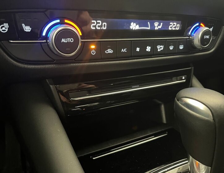 Mazda 6 Kombi 2,5 l 143 kw