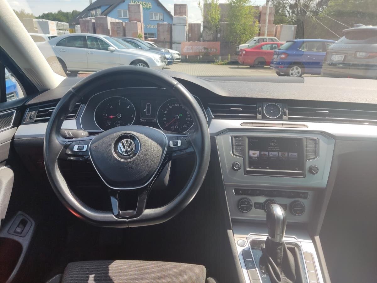Volkswagen Passat Kombi 2,0 l 110 kw