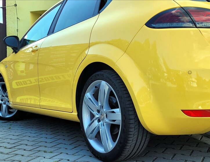 Seat Leon Hatchback 2,0 l 185 kw